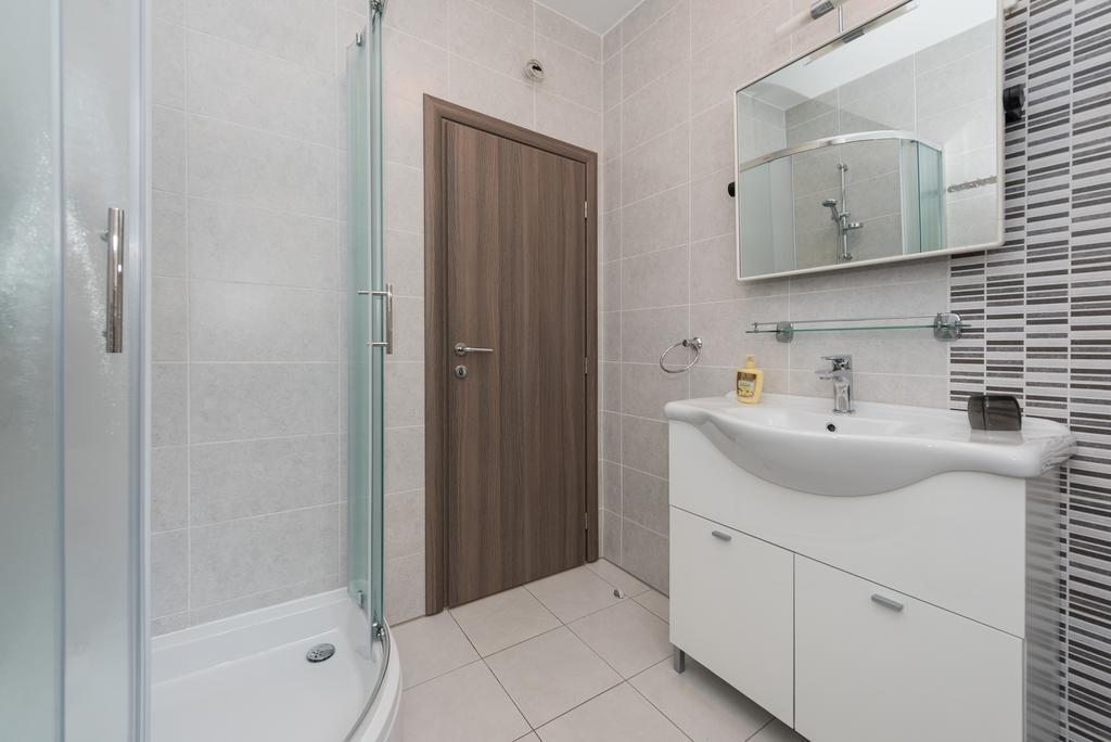 Apartment Dragan Grubisic プリモシュテン エクステリア 写真